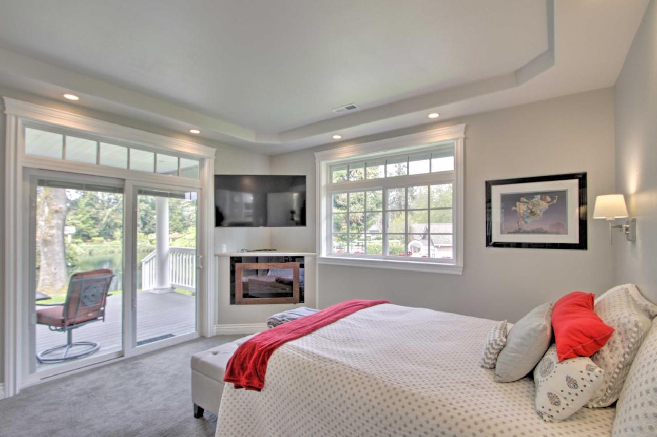 Contemporary Tacoma Cottage With Deck And Pond! Екстер'єр фото